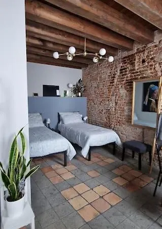 Storico Fronte Piazza In Borgo Portello Apartment *